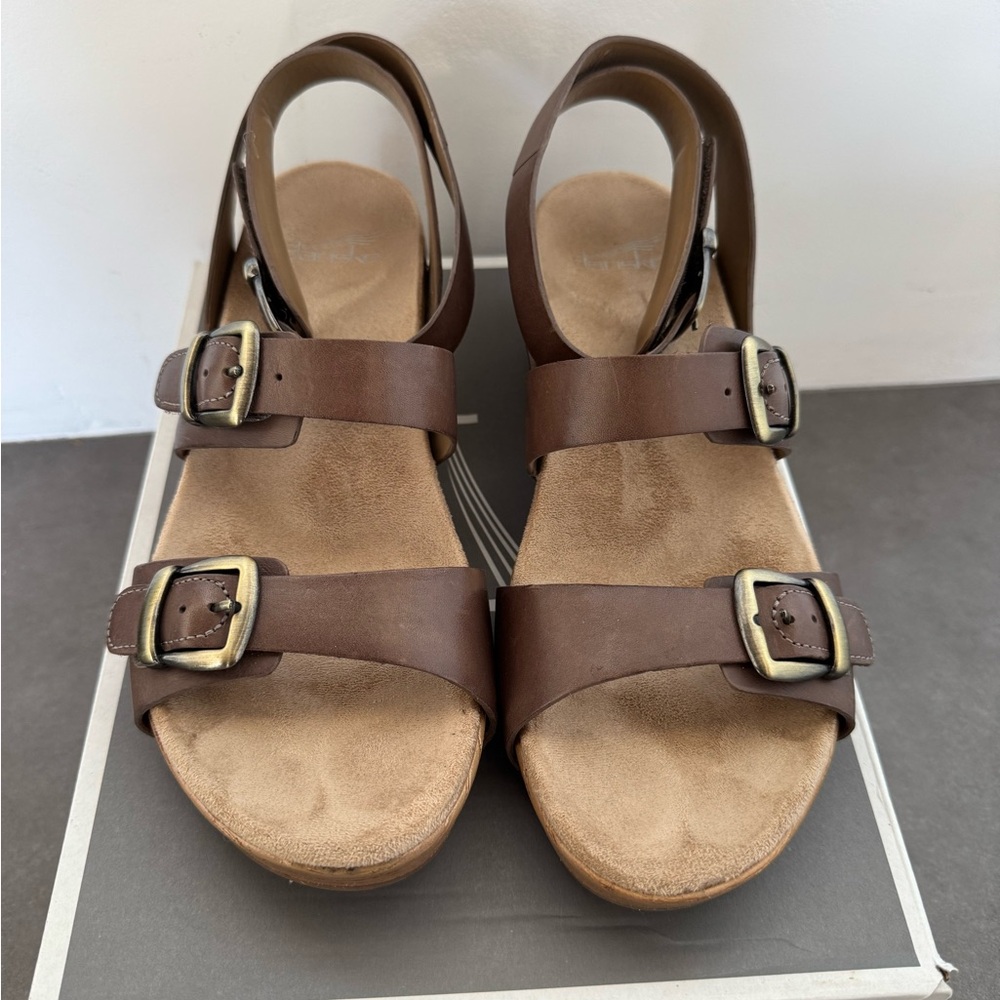 Dansko Lou Burnished Calf Women’s Sandals